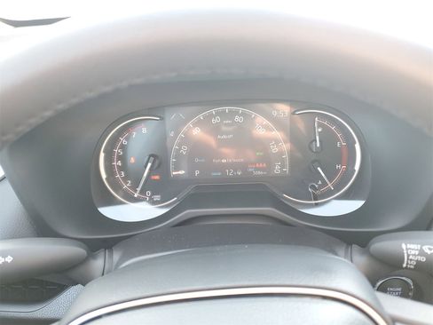 Certified 2025 Toyota RAV4 XLE image 23