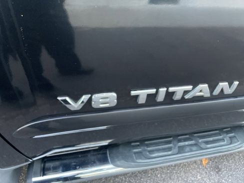 Used 2012 Nissan Titan SV w/ SV Value Truck Pkg image 7
