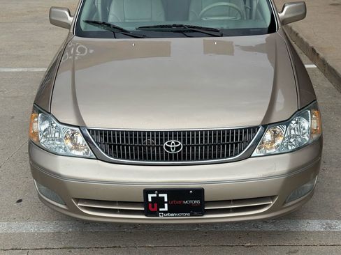 Used 2001 Toyota Avalon XL image 14