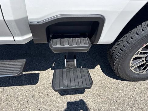 New 2026 Ford F250 Platinum w/ Platinum Plus Package AWD/4WD image 12