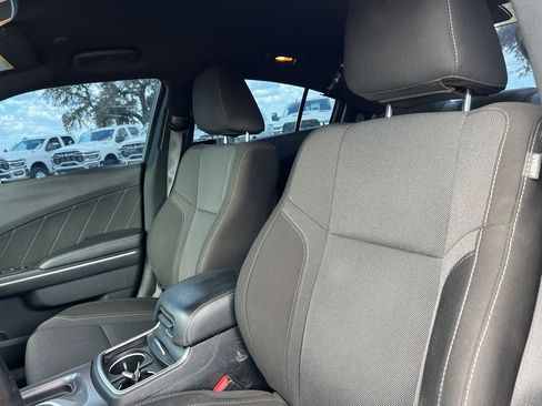 Used 2020 Dodge Charger SXT AWD/4WD image 10