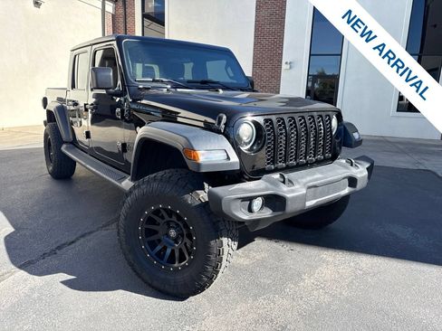 Used 2020 Jeep Gladiator Sport w/ Quick Order Package 24S AWD/4WD image 1