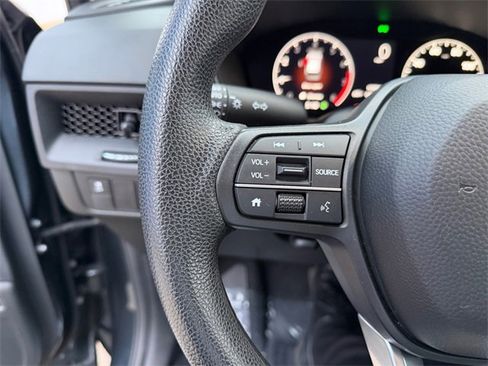 Used 2023 Honda CR-V EX image 19