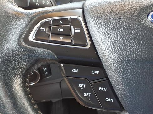 Used 2019 Ford EcoSport SES w/ SES Black Appearance Package AWD/4WD image 17