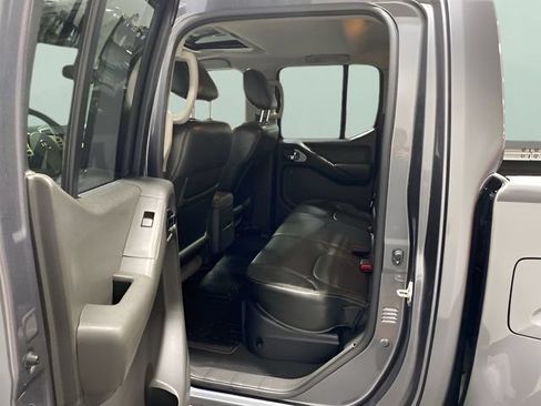 Used 2021 Nissan Frontier PRO-4X w/ Pro-4x Utility Package AWD/4WD image 22