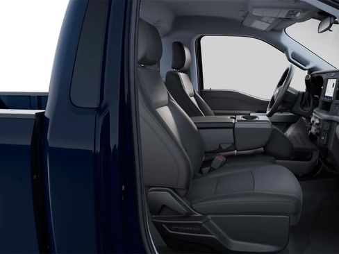 New 2025 Ford F250 XLT image 6