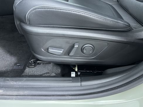 Used 2024 Hyundai Santa Cruz Limited image 13