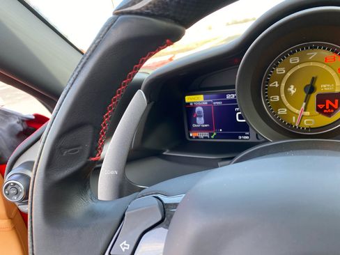 Used 2018 Ferrari 488 Spider image 37