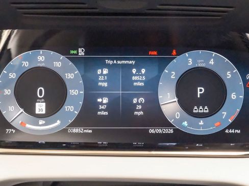 Used 2025 Land Rover Range Rover Evoque S AWD/4WD image 25