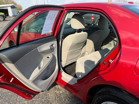 Used 2010 Toyota Corolla LE image 10