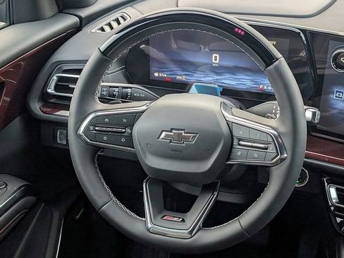 New 2026 Chevrolet Traverse Z71 w/ Enhanced Driving Package AWD/4WD image 16