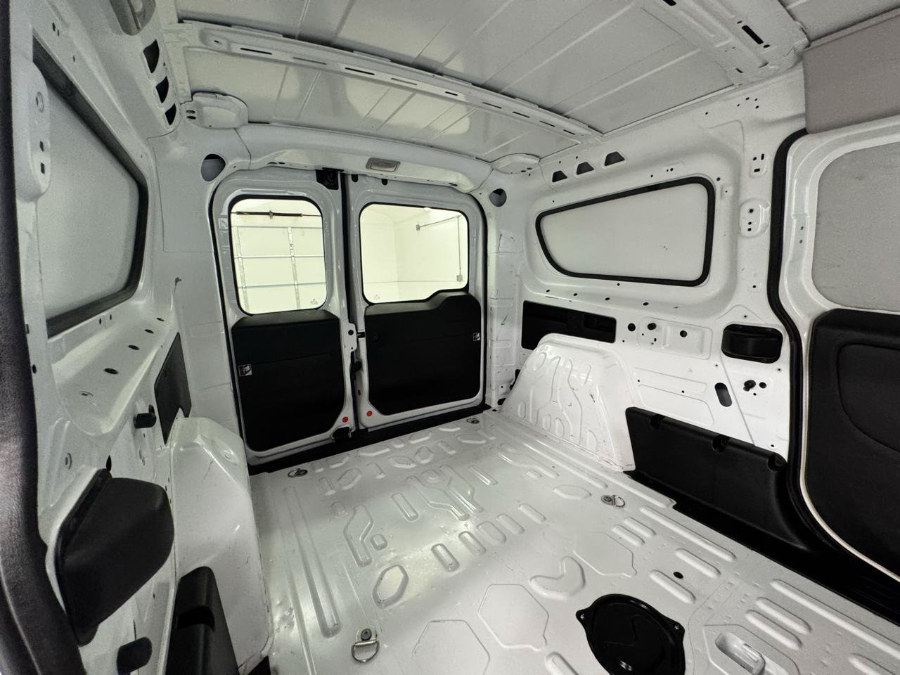 Used 2021 RAM ProMaster City Tradesman FWD image 18