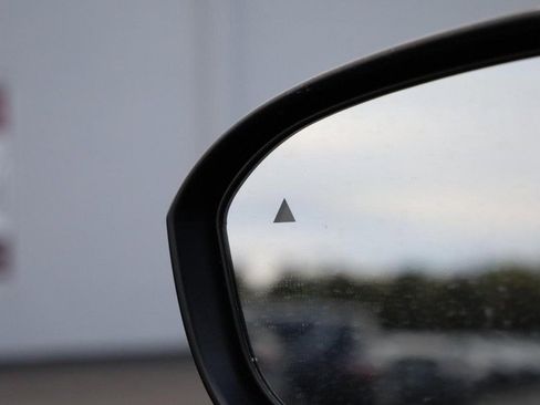 New 2026 Nissan Kicks SV image 20