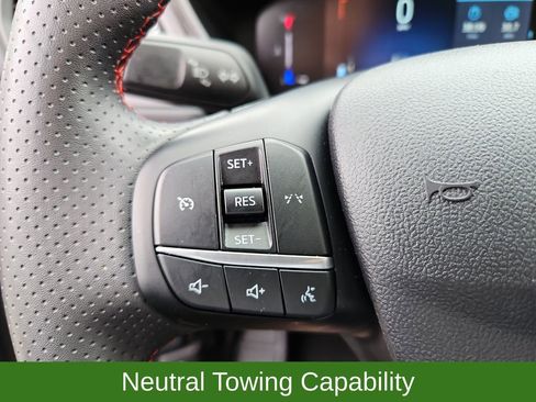 Used 2024 Ford Escape ST-Line image 11