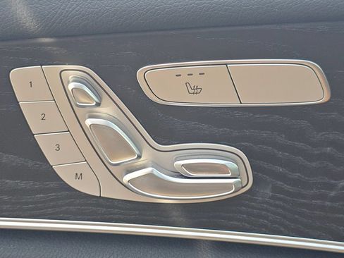 Used 2023 Mercedes-Benz E 350 4MATIC Sedan image 7