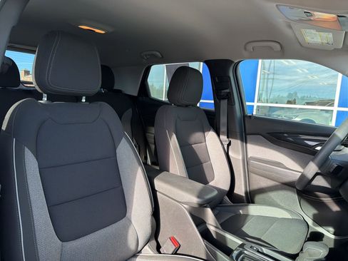 Used 2025 Chevrolet TrailBlazer LT image 21