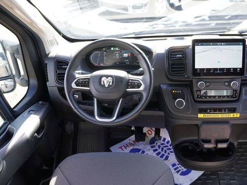 Used 2024 RAM ProMaster 3500 FWD image 18