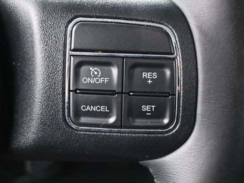 Used 2016 Jeep Wrangler Unlimited Sahara w/ Connectivity Group image 14