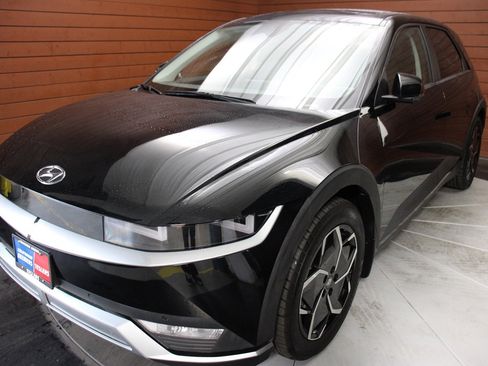 Used 2023 Hyundai Ioniq 5 SEL image 7