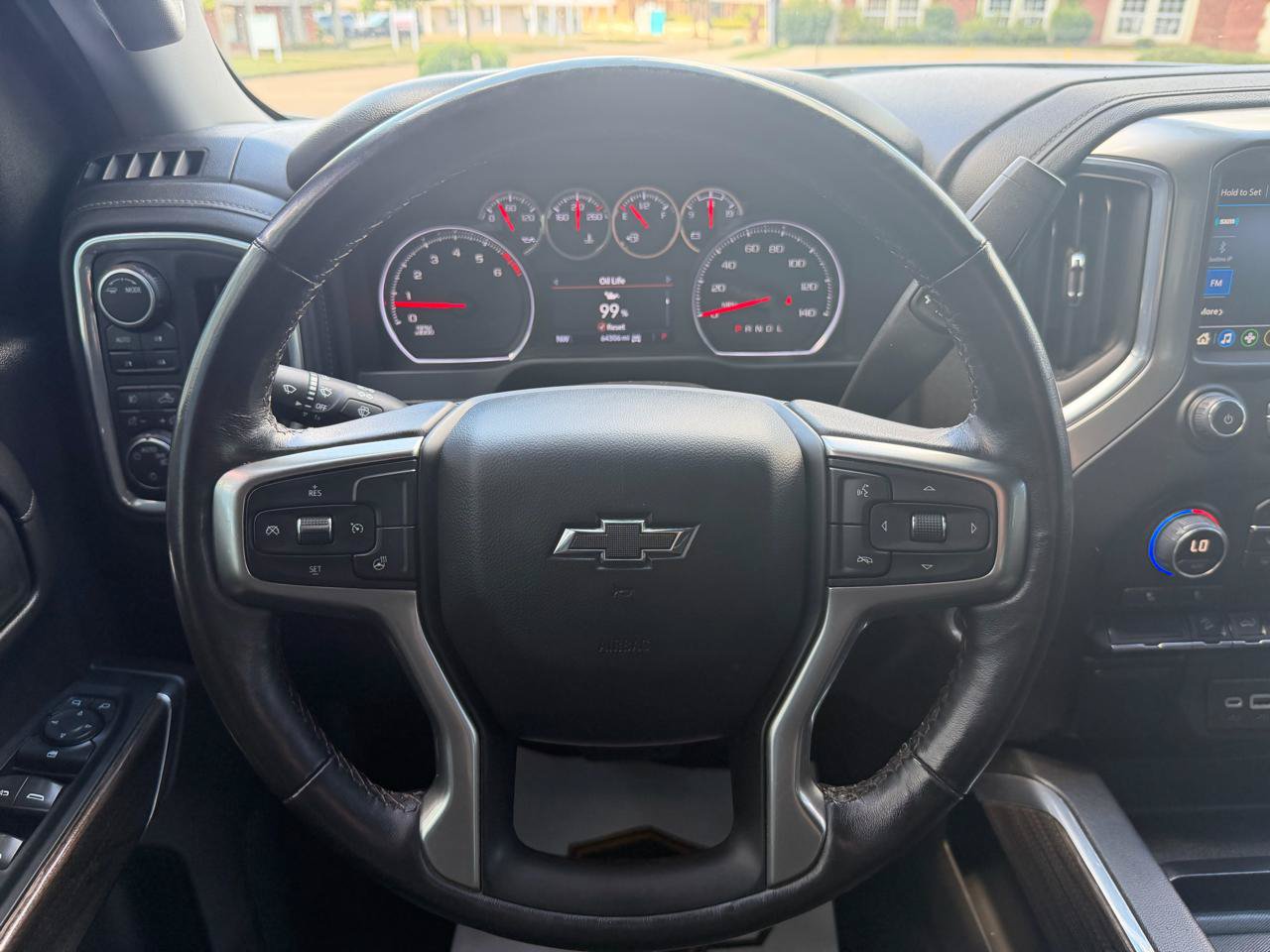 Used 2021 Chevrolet Silverado 1500 LT Trail Boss w/ Bed Protection Package AWD/4WD image 24