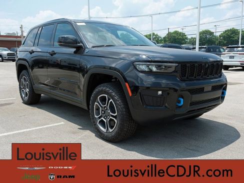 Used 2024 Jeep Grand Cherokee Trailhawk w/ Luxury Tech Group III AWD/4WD image 1