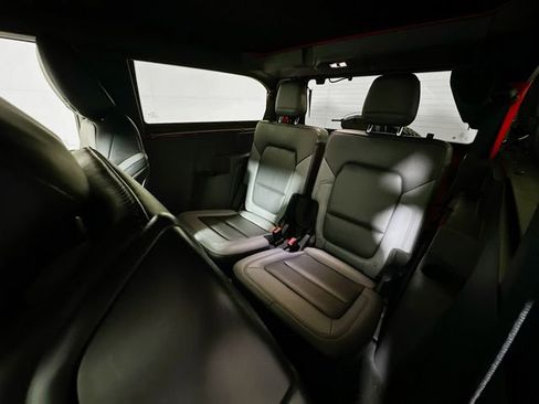 Used 2024 Ford Bronco Black Diamond image 23