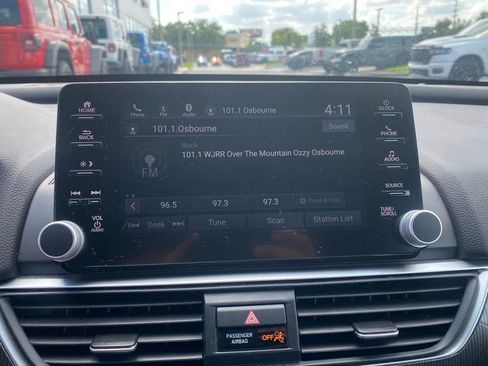 Used 2019 Honda Accord Sport image 21
