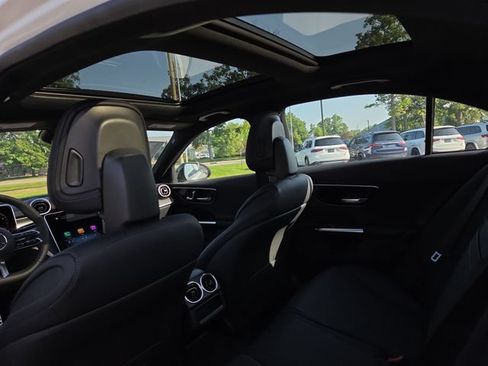New 2026 Mercedes-Benz C 300 4MATIC Sedan image 27