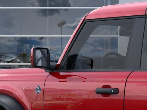 New 2026 Ford Bronco Outer Banks w/ Sasquatch Package AWD/4WD image 23