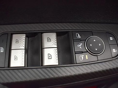 Used 2024 Mitsubishi Outlander Ralliart image 21