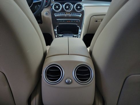 Certified 2022 Mercedes-Benz GLC 300 image 11