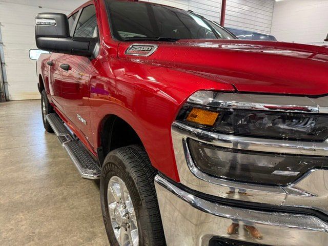 Certified 2026 RAM 2500 Big Horn AWD/4WD image 3