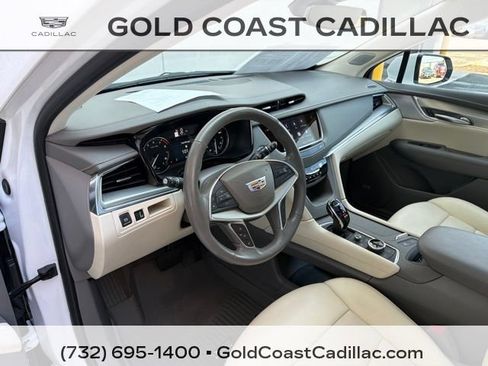 Certified 2023 Cadillac XT5 Premium Luxury w/ LPO, Floor Liner Package AWD/4WD image 17