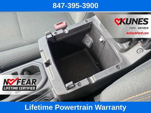 Used 2025 Jeep Wrangler Unlimited Sahara AWD/4WD image 39