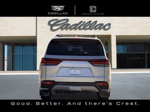 Used 2023 Lexus LX 600 4WD w/ Accessory Package (Z1) image 4