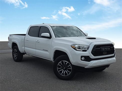 Used 2021 Toyota Tacoma 2WD Double Cab image 1