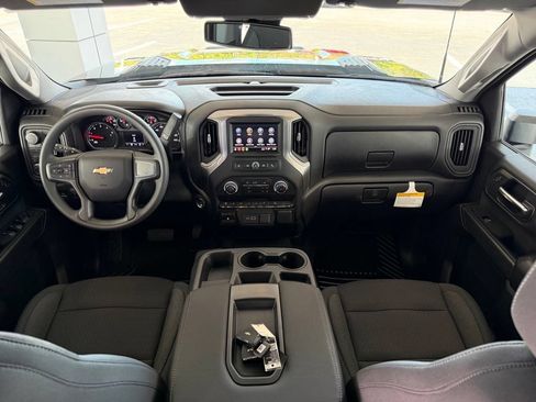 New 2026 Chevrolet Silverado 2500 Custom w/ Custom Value Package AWD/4WD image 19