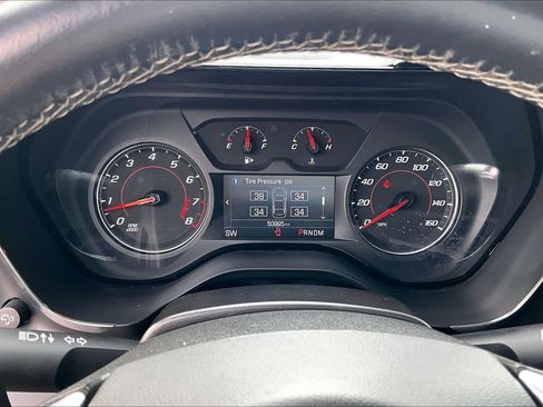 Used 2023 Chevrolet Camaro LT RWD image 25