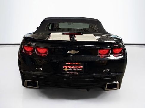 Used 2011 Chevrolet Camaro SS RWD image 3
