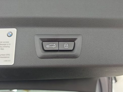 Certified 2025 BMW X2 xDrive28i AWD/4WD image 31