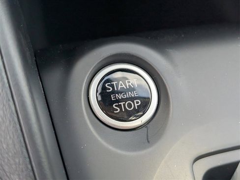 New 2025 Nissan Kicks Play S image 27