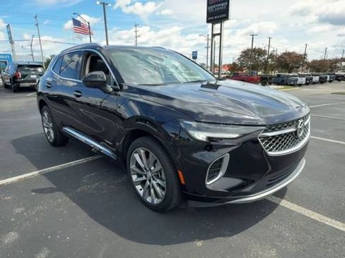 Used 2022 Buick Envision Avenir w/ Technology Package II FWD image 2