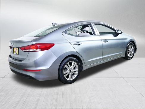Used 2017 Hyundai Elantra SE w/ SE A/T Tech Package 03 FWD image 7
