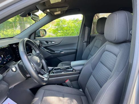 Used 2025 Chevrolet Equinox LT FWD image 22