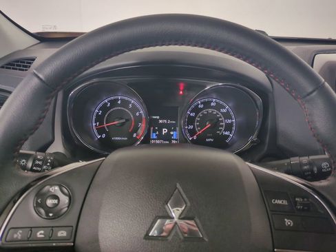 Used 2023 Mitsubishi Outlander Sport SE AWD/4WD image 34