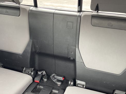 Used 2021 Toyota Tacoma SR w/ SX Package image 15