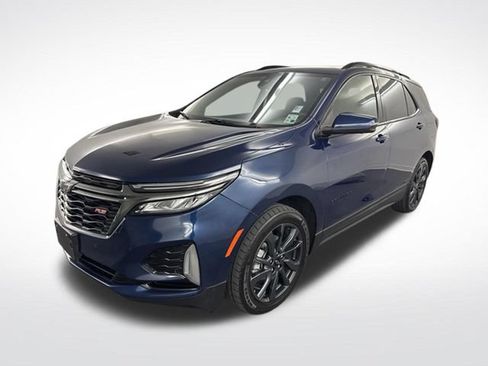 Used 2023 Chevrolet Equinox RS w/ RS Leather Package FWD image 4