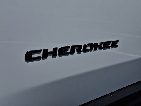 New 2026 Jeep Cherokee Laredo AWD/4WD image 17