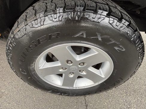 Used 2014 Jeep Wrangler Unlimited Sport w/ Quick Order Package 24S image 17