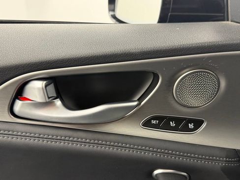 Used 2019 Kia Stinger GT2 image 16